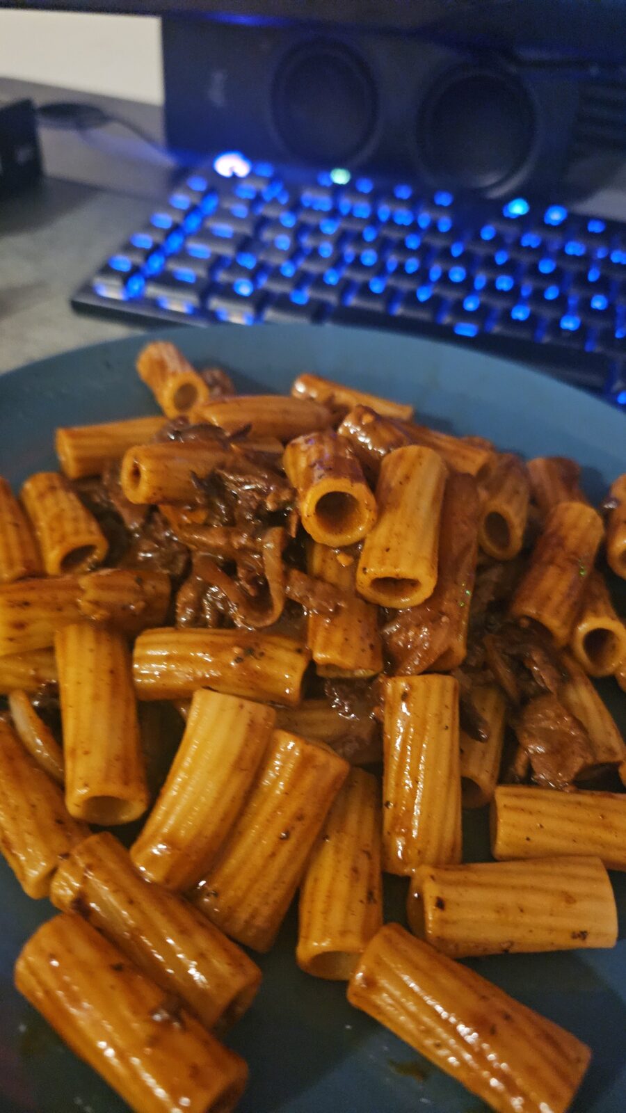 Rigatoni med saus